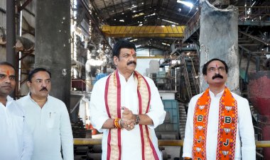 नारायणपुरा शक्कर कारखाना पुनः प्रारंभ होने से 7 हजार कृषकों को होगा लाभ : गोविंद सिंह राजपूत,  खाद्य मंत्री ने अधिकारियों के साथ किया कारखाने का निरीक्षण