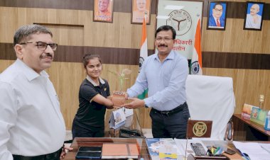 जालौन की बेटी स्वाती का एशियन पैरा बैडमिंटन चैम्पियनशिप-2025 के लिए चयन,   थाईलैंड में लहराएंगी जालौन की शान, एशियन पैरा बैडमिंटन में दिखाएंगी दम