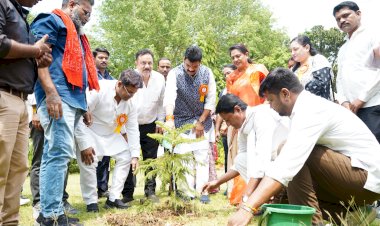 बेटियां वरदान होती है अभिशाप नहीं, बेटियों को आगे बढ़ाएं : गोविंद सिंह राजपूत,  लाडली लक्ष्मी उत्सव कार्यक्रम में शामिल हुए खाद्य मंत्री