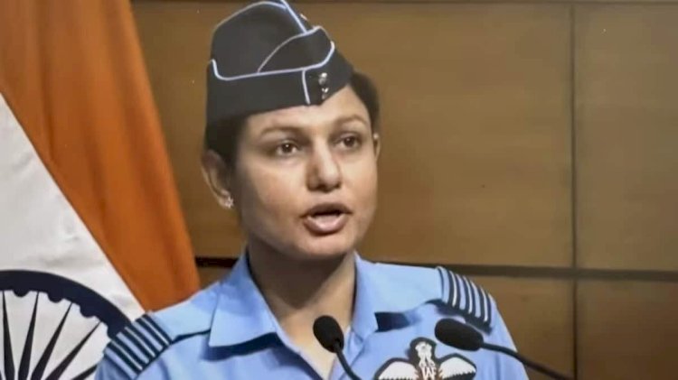 विंग कमांडर व्योमिका सिंह की PAK को सीधे-सीधे चेतावनी, कहा - अगर कोई हरकत की तो फिर होगी कार्रवाई