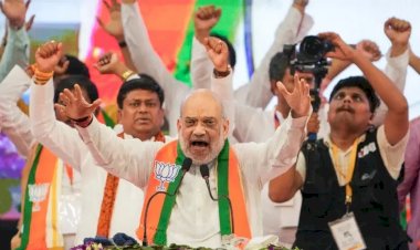 आतंकवादी मारे गए, तो दीदी के पेट में हुआ दर्द,’ अमित शाह ने ममता बनर्जी पर बोला हमला