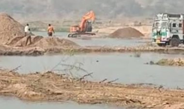 मौरंग माफिया के हौसले बुलन्द,हमीरपुर की अवैध मौरंग खदान को जालौन के रास्ते कर रहा खनन,अधिकारी मौन