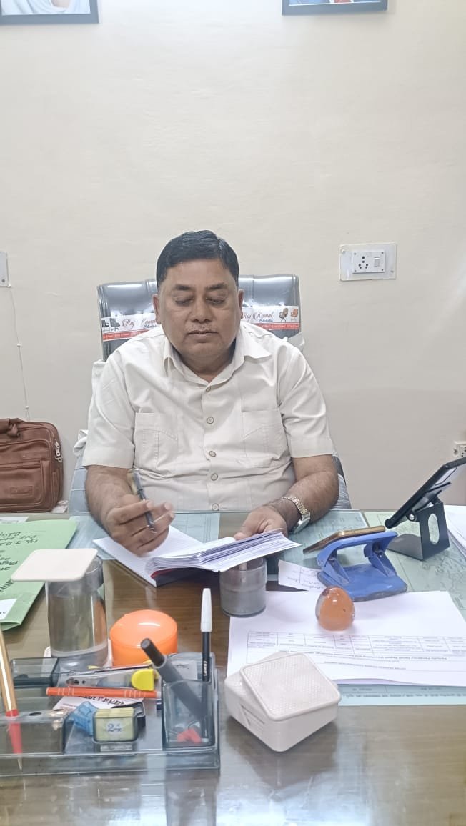 जिले के प्रत्येक गांव में होगा विद्युतीकरण। अधीक्षण अभियंता