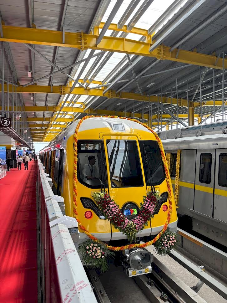 इंदौर में एल्सटॉम की आधुनिक मेट्रो ट्रेन और सीबीटीसी सिग्नलिंग टेक्नोलॉजी से शहरी परिवहन में नया युग शुरू, विश्वस्तरीय मोविया मेट्रो ट्रेने, उन्नत सीबीटीसी सिग्नलिंग सिस्टम के साथ, सुरक्षित और भरोसेमंद सेवा