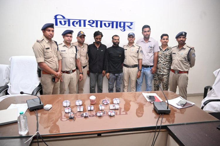 कोतवाली पुलिस को मिली बड़ी सफलता ,पुलिस लाइन में हुई चोरी का किया खुलासा, सोने चांदी के ज़ेवरात बरामद कर 2 आरोपियों को किया गिरफ्तार