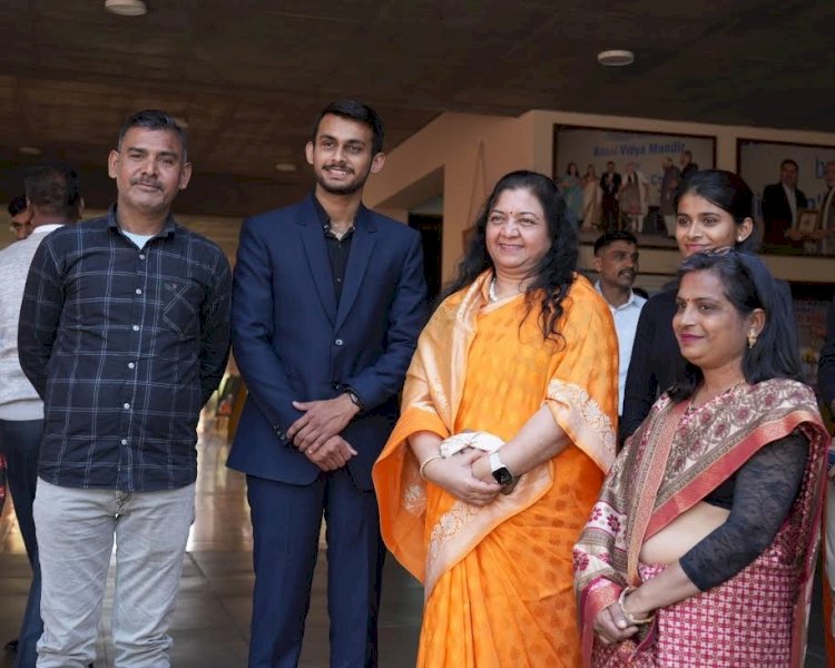 अदाणी विद्या मंदिर के वत्सल को मिला टॉप आईआईएम में दाखिल, कहते हैं कि अगर हौसलों में उड़ान हो तो कई भी मुकाम हासिल करना मुश्किल नहीं होता।