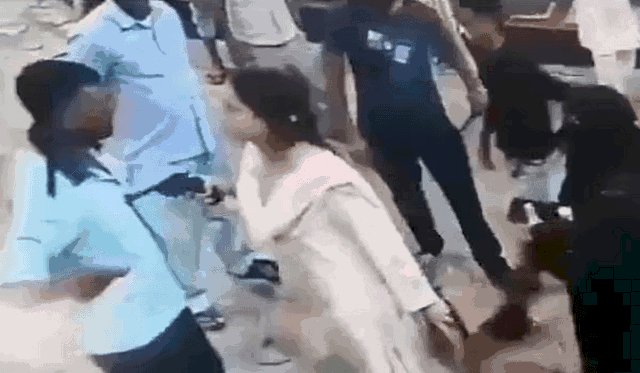 इतनी गोली मारूंगी कि पहचान नहीं बचेगी; पंप पर महिला ने सेल्समैन के सीने पर तान दी पिस्तौल