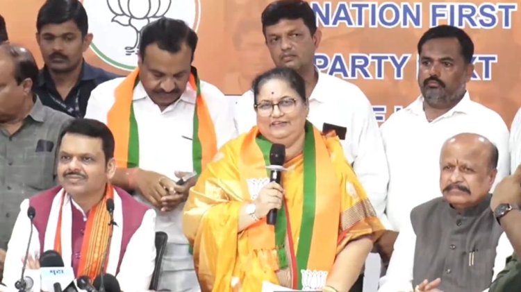 महाराष्ट्र में कांग्रेस को झटका, पूर्व CM की बहू ने सैकड़ों कार्यकर्ताओं के साथ BJP ज्वाइन की