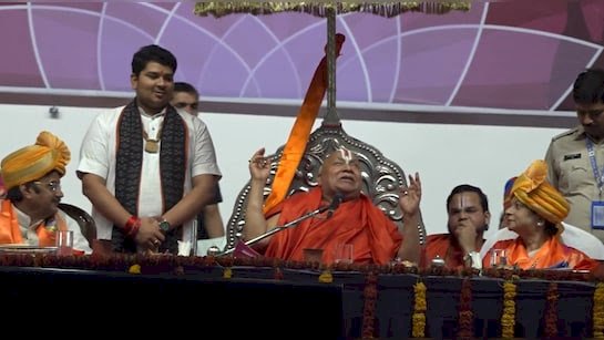 स्वामी रामभद्राचार्य को मिली मानद डीलिट् की उपाधि,22 भाषाओं के ज्ञाता, 80 ग्रथों के रचियता रामभद्राचार्य