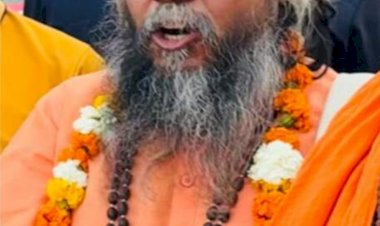 महामंडलेश्वर स्वामी वैराग्यानंद गिरि महाराज का आरोप, भतीजे के लिए धृतराष्ट्र बने परमानंद गिरि महाराज  वैराग्यानंद बोले, ज्योतिर्मयानंद द्वारा आश्रमों पर कब्जा, धर्म की आड़ में गुंडागर्दी!