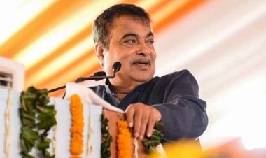 क्या अपनी ही सरकार के दावों की पोल खोल रहे नितिन गडकरी? गरीब बढ़ रहे, पैसा कुछ हाथों में सिमट रहा है”, गडकरी के निशाने पर कॉरपोरेट या नीतियां