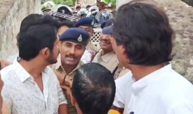 अबे ओए, हाथ कैसे पकड़ रहा है'-पुलिस द्वारा रोके जाने पर भड़के टिमरनी विधायक अभिजीत शाह