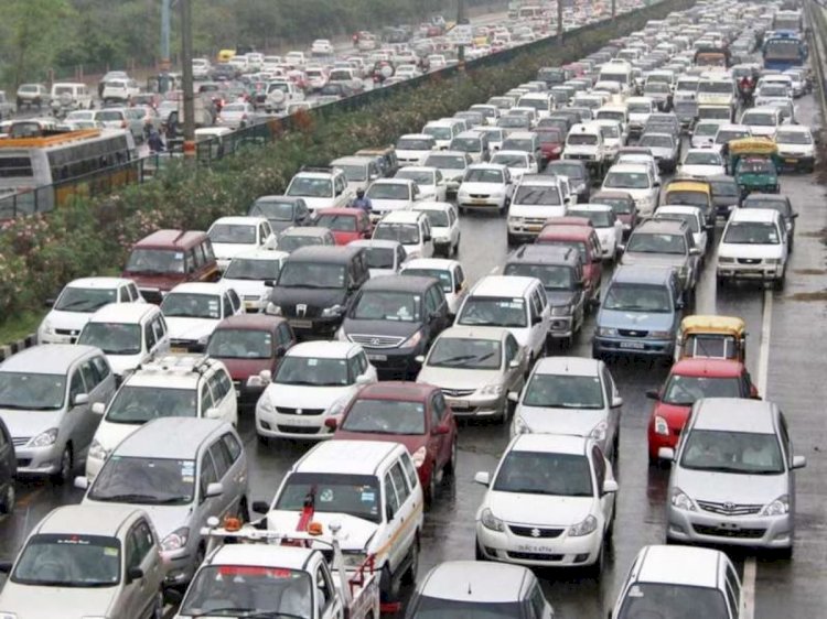 पुराने होने की सजा या कोई बडी साजिश