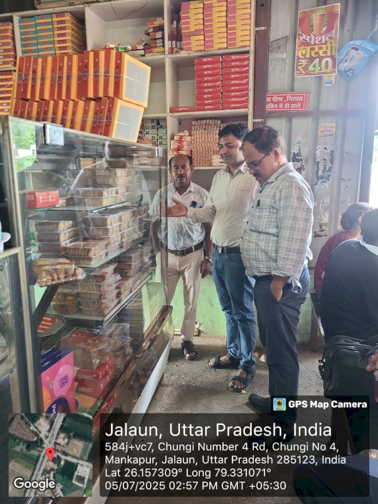 खाद्य विभाग के द्वारा पनीर,मिठाई, सब्जी के भरे नमूने,स्थानीय बाजारों के निरन्तर निरीक्षण किये जा रहे