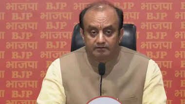 रॉबर्ट वाड्रा का बचाव कर राहुल गांधी संवैधानिक पद का कर रहे हैं दुरुपयोग