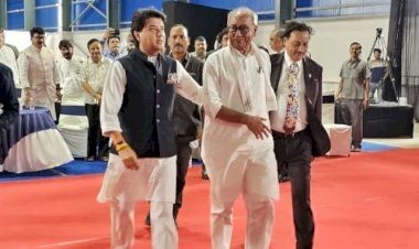 सिंधिया ने तोड़ी दिग्विजय सिंह की कसम – ‘महाराज’ के अंदाज पर ‘राजा साहब’ की पत्नी भी रह गईं हैरान, लोग करते रहे चर्चा