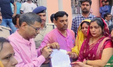 सिंधिया के गढ़ में भाजपा-कांग्रेस पार्षदों का सामूहिक इस्तीफा, देशभक्ति गीतों के बीच रैली निकालकर जताया विरोध, शिवपुरी नपा अध्यक्ष के खिलाफ लाने वाले थे अविश्वास प्रस्ताव