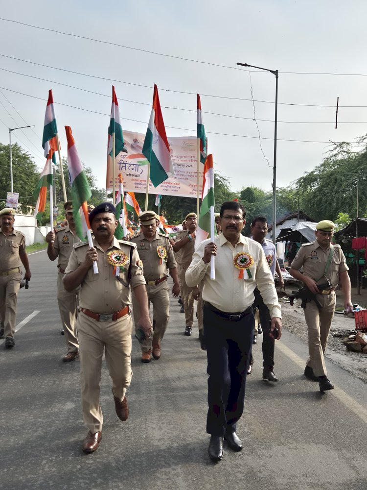 स्वतंत्रता दिवस की पूर्व संध्या पर जालौन देशभक्ति के रंग में रंगा