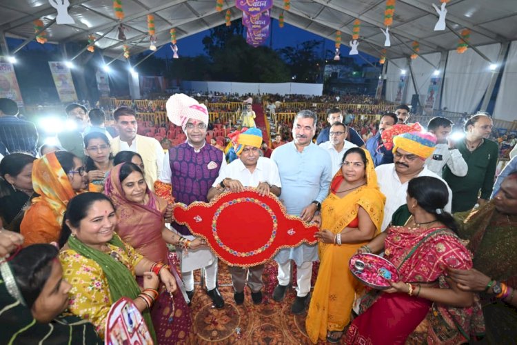 नरेला रक्षाबंधन महोत्सव: भाजपा प्रदेश अध्यक्ष  हेमंत खंडेलवाल एवं प्रदेश संगठन महामंत्री  हितानंद शर्मा हुए शामिल