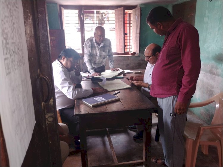 उर्वरक की कालाबाजारी पर प्रशासन सख्त, दो प्रतिष्ठानों पर एफआईआर दर्ज,जिला कृषि अधिकारी ने किया आकस्मिक निरीक्षण