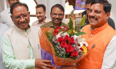 CM मोहन यादव का बड़ा कदम: MP ने छत्तीसगढ़ के लिए बढ़ाया मदद का हाथ, बाढ़ प्रभावितों को CM मोहन ने 5 करोड़ रुपये के साथ भिजवाई राहत सामग्री से भरी ट्रेन