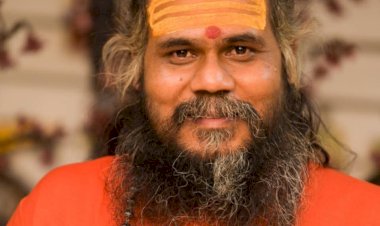 महामंडलेश्वर स्वामी वैराग्यानंद गिरी महाराज का कांग्रेस पर हमला, बोले,  गौ रक्षा पर नाटक बंद करें जीतू पटवारी, गौ रक्षा पर बेहतर कार्य कर रहे मुख्यमंत्री