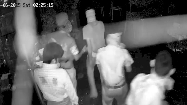 MP कांग्रेस अध्यक्ष जीतू पटवारी के आवास पर डकैती की कोशिश, 5 नकाबपोश बदमाश घर में घुसे- VIDEO