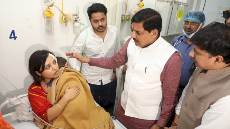 इंदौर ट्रक हादसे पर CM मोहन यादव का सख्त एक्शन,डिप्टी कमिश्नर, ACP समेत 9 पुलिसकर्मियों पर गिरी गाज :पीड़ितों को मदद का ऐलान