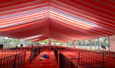 20 साल बाद इंदिरा स्टेडियम में मुख्यमंत्री का कार्यक्रम: योगी आदित्यनाथ के आगमन को लेकर तैयारियां तेज, करोड़ों की योजनाओं का होगा लोकार्पण और शिलान्यास