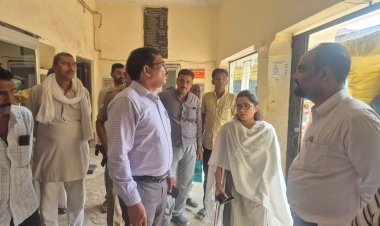 औचक निरीक्षण कर जिलाधिकारी ने जुझारपुरा सहकारी समिति मे डीएपी वितरण व्यवस्था की समीक्षा की