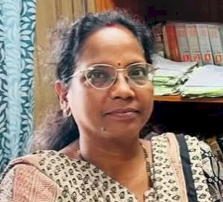 भ्रष्टाचार का गठजोड़ : अनुशासनात्मक कार्रवाई की जगह बना दिया कलेक्टर,  भ्रष्टाचार में पकड़ी गई ऊषा परमार को सजा की जगह किया पुरस्कृत