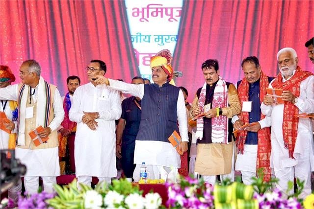 मुख्यमंत्री मोहन यादव का धरनतेरस गिफ्ट, मध्य प्रदेश में किसान सोलर पंप के लिए सिर्फ 10 प्रतिशत राशि देगा सीएम मोहन यादव