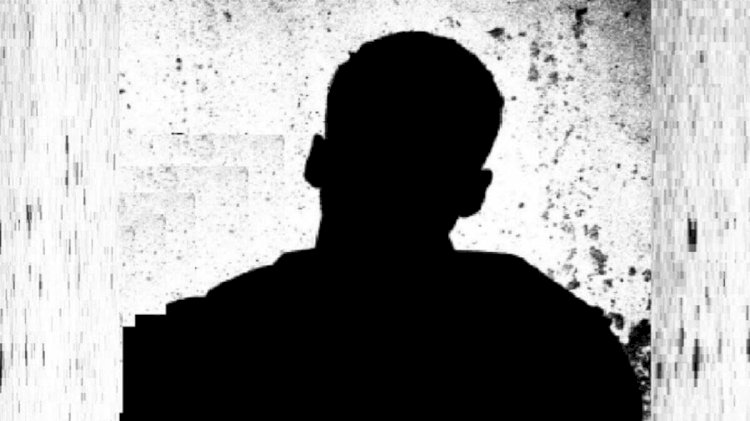 पत्नी ने सोते हुए पति पर खौलता पानी डाला, भागने लगा तो तेजाब फेंका,अफेयर का शक था