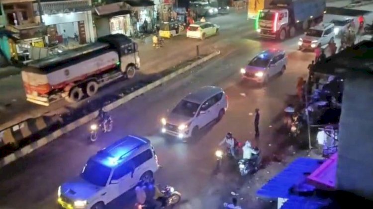 राज्य मंत्री संजीव गोंड के वाहन पर दबंगों ने किया हमला,ओवरटेक कर काफिला रोका, गाड़ी पर मारे हाथ