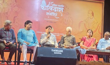 नई पीढ़ी को कालिदास के साहित्य में नई संदर्भों पर शोध के लिए प्रवृत्त करना आवश्यक - डॉ. मोहन गुप्त