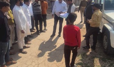 विशेष प्रगाढ़ पुनरीक्षण अभियान (SIR-2026) का जिलाधिकारी ने लिया जायजा,प्रत्येक पात्र का नाम सूची में हो 