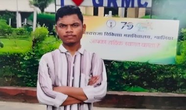 मेडिकल कॉलेज में MBBS छात्र की मौत से सनसनी :फर्स्ट फ्लोर से गिरा, लेकिन मोबाइल छत पर मिला, परिजन बोले- कुछ गलत हुआ