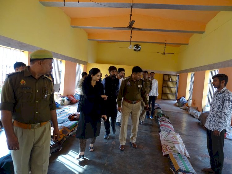 जिला कारागार का साप्ताहिक भ्रमण,निरुद्ध बंदियों की पूछताछ जेल प्रशासन को निस्तारण के दिए आदेश