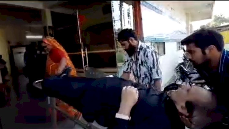 संघ स्वयं सेवक की सूझबूझ और सीपीआर से बची बुजुर्ग की जान,  यात्री बस में धीरज सिंह चौहान की तत्परता स्वास्थ्य सजगता का बना उदाहरण