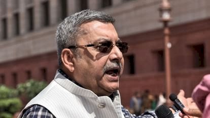 सांसद कल्याण बनर्जी के साथ साइबर फ्रॉड, ठगों ने खाते से उड़ाए 55 लाख रुपये, ठगों ने KYC के नाम पर लगा दिया चूना