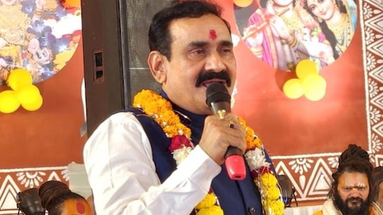 नरोत्तम मिश्रा बोले- सरकार IAS संतोष वर्मा पर एक्शन ले:मिश्रा ने सरकार से तत्काल कार्यवाही की मांग करते हुए चेतावनी दी