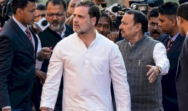 संसद सत्र के बीच जर्मनी जा रहे राहुल गांधी, भाजपा ने कसा तंज , भारत को भारत में रहने वाला विपक्ष का नेता चाहिए’ प्रियंका का पलटवार