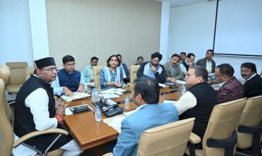 मंत्री  सारंग ने किया गोकुलधाम एवं द्वारकाधाम कॉलोनी की विद्युत समस्या का निराकरण,  वरिष्ठ अधिकारियों के साथ बैठक कर दिये निर्देश