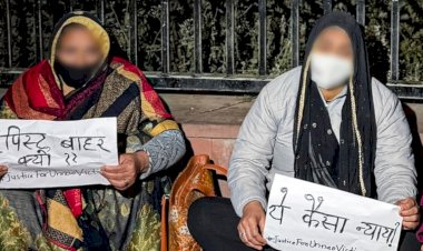 उन्नाव रेप पीड़िता की राहुल और सोनिया गांधी से मुलाकात, बोली-रेपिस्ट को जमानत मिली:मुझे बंधक बनाया था, मेरी जान को खतरा; UP के मंत्री ने पीड़ित का मजाक उड़ाया