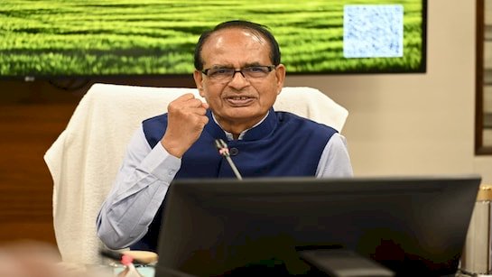 केंद्रीय मंत्री शिवराज सिंह चौहान को ISI से खतरे की आशंका, गृह मंत्रालय के इनपुट के बाद सुरक्षा बढ़ी, दिल्ली-भोपाल में बंगलों के सामने की बैरिकेडिंग