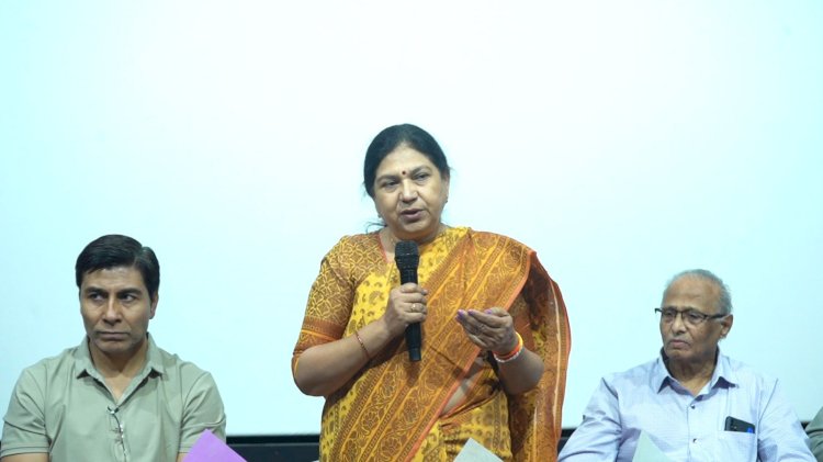 स्वदेशी तकनीक से रंगीन फिल्म निर्माण के ऐतिहासिक प्रयासों को मिली पहचान : डॉ आर एच लता,  मुंबई में वृत्तचित्र फिल्म ‘बिलीव इट ऑर नॉट’ का सफल प्रीमियर