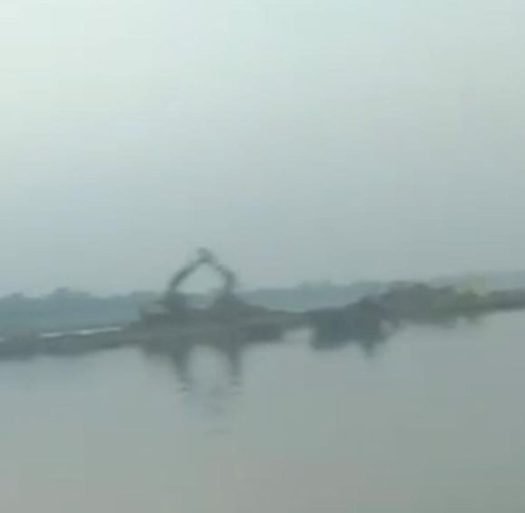 योगी के विभाग में चिरपुरा मौरंग खंड में  अवैध खनन का पलीता लगाता माफिया