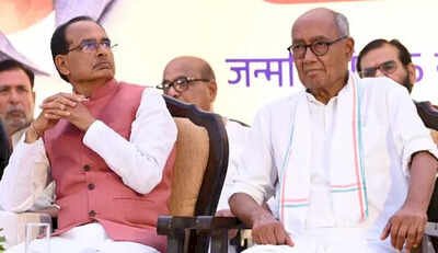 शिवराज के गढ़ से दिग्विजय की पदयात्रा का ऐलान: 5 जनवरी से ‘मनरेगा’ में बदलाव के विरोध में सड़क पर उतरेंगे दिग्गी, सरकार को दी चेतावनी