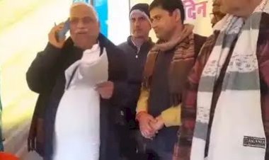 वो तो लेडीज है, बहुत ढीठ है...मंच पर BJP सांसद के बिगड़े बोल! महिला तहसीलदार के बारे में ये क्या बोल गए शिवमंगल सिंह तोमर