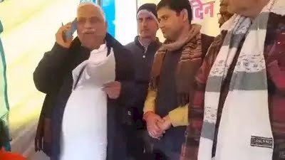 वो तो लेडीज है, बहुत ढीठ है...मंच पर BJP सांसद के बिगड़े बोल! महिला तहसीलदार के बारे में ये क्या बोल गए शिवमंगल सिंह तोमर